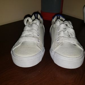 Toddler shoes
